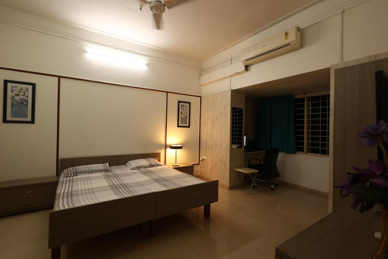 Srinekatan Heritage Villa Homestay 阿穆达巴 外观 照片