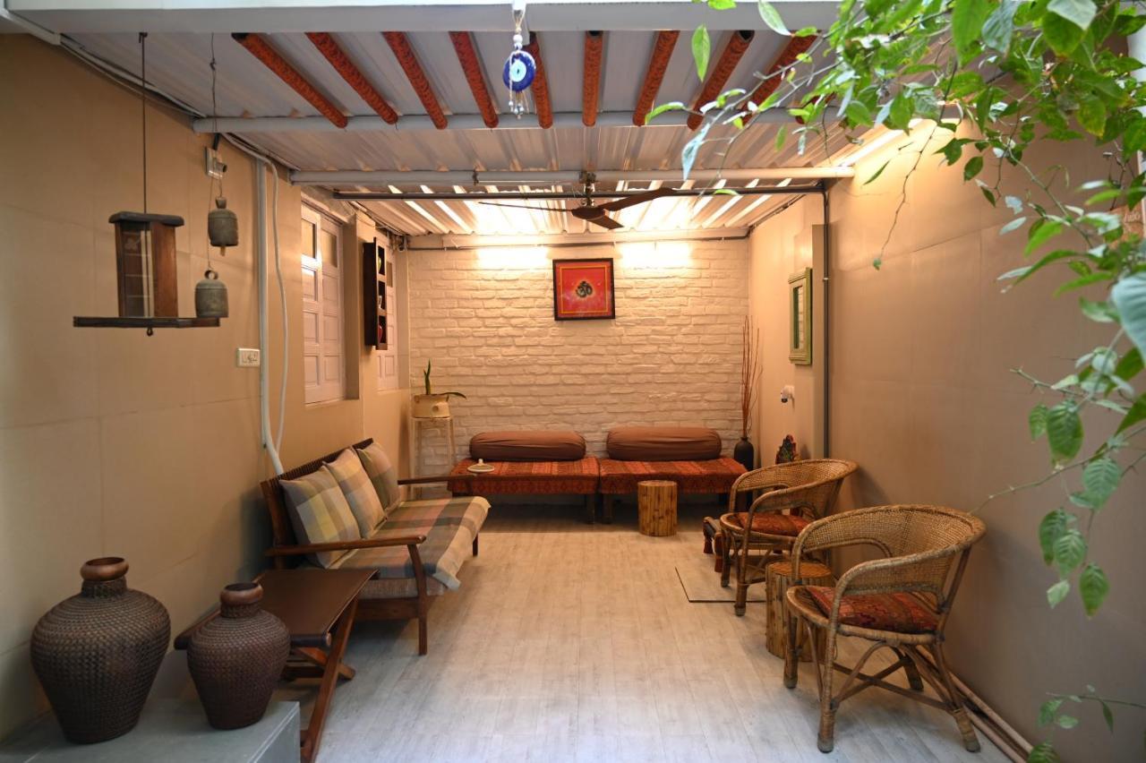 Srinekatan Heritage Villa Homestay 阿穆达巴 外观 照片