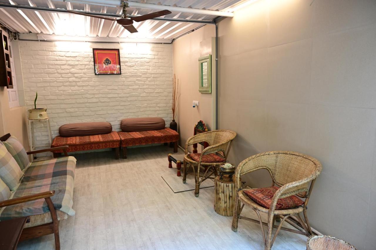 Srinekatan Heritage Villa Homestay 阿穆达巴 外观 照片
