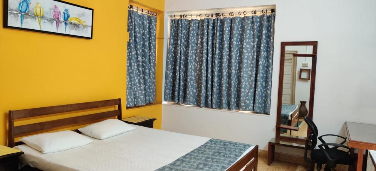Srinekatan Heritage Villa Homestay 阿穆达巴 外观 照片