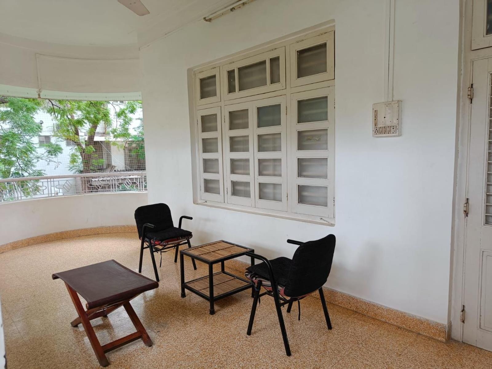 Srinekatan Heritage Villa Homestay 阿穆达巴 外观 照片